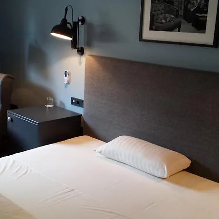 Henry Hotel