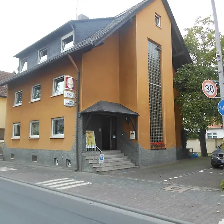 Hotel Henry