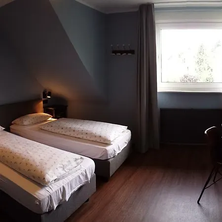 Henry Hotel