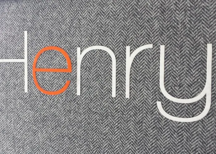 Отель Henry Драйайх