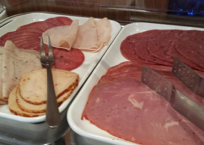 Отель Henry Драйайх